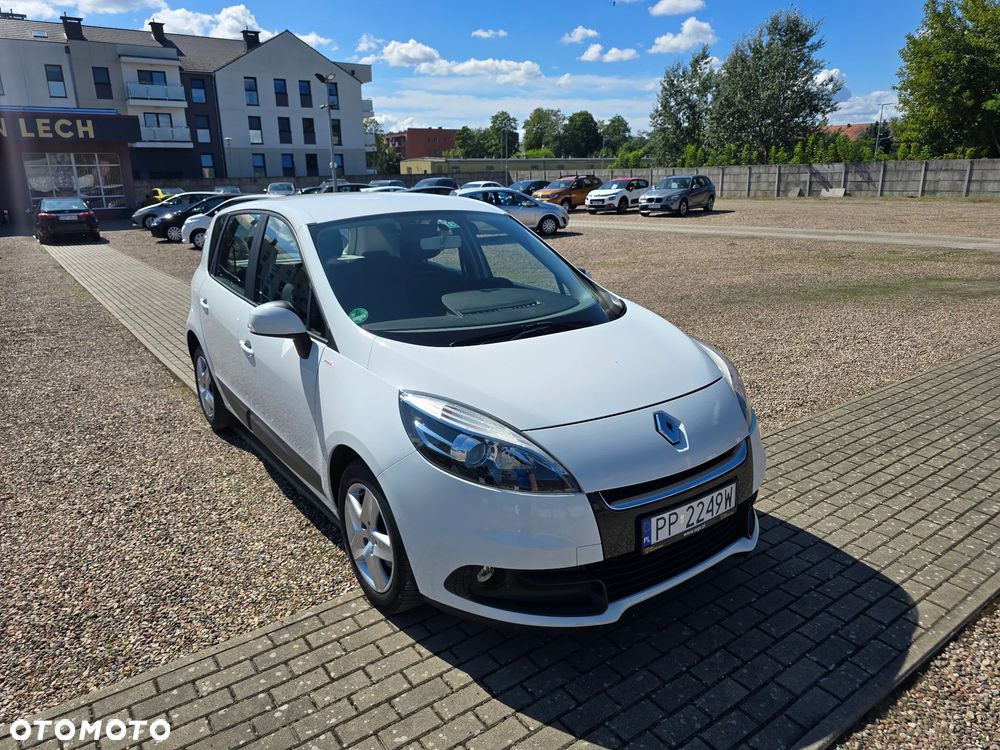 Renault Scenic 1.6 16V 110 TomTom Edition - 4