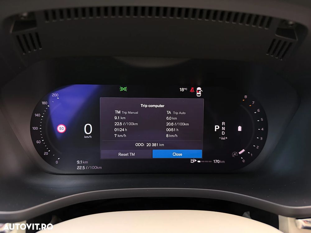 Volvo XC 60 B4 B Plus Dark - 12