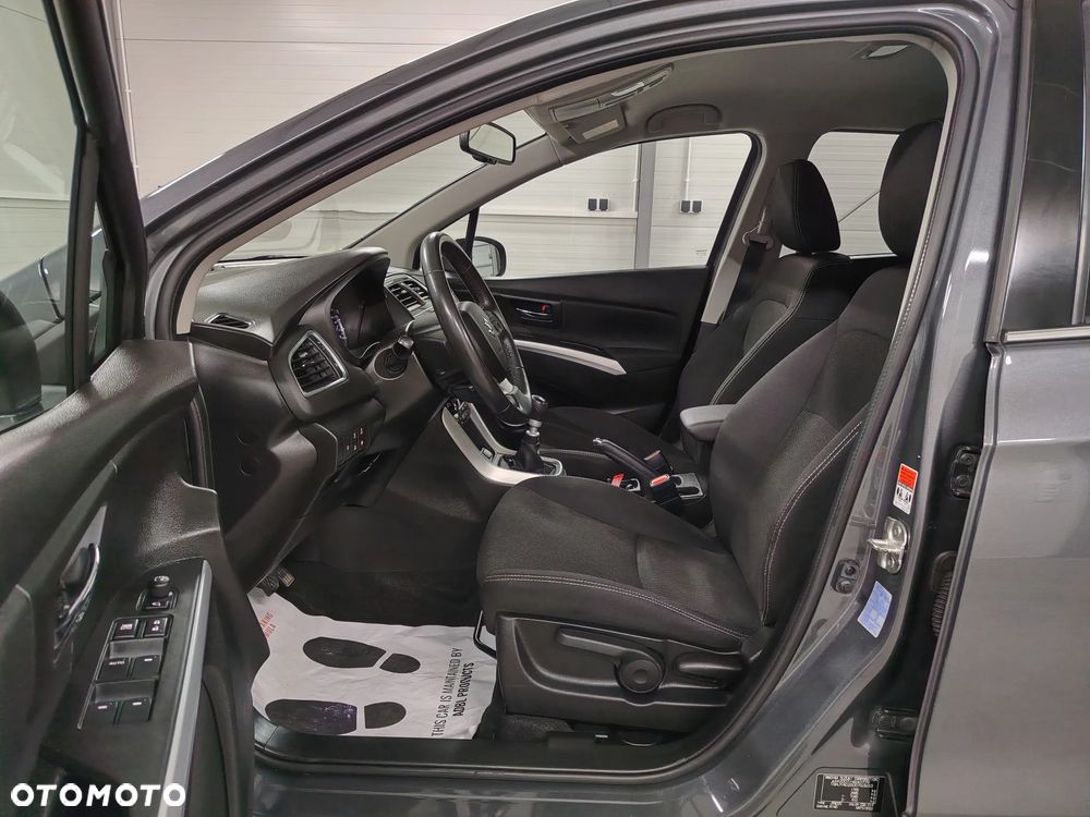 Suzuki SX4 S-Cross 1.4 Boosterjet Comfort - 20