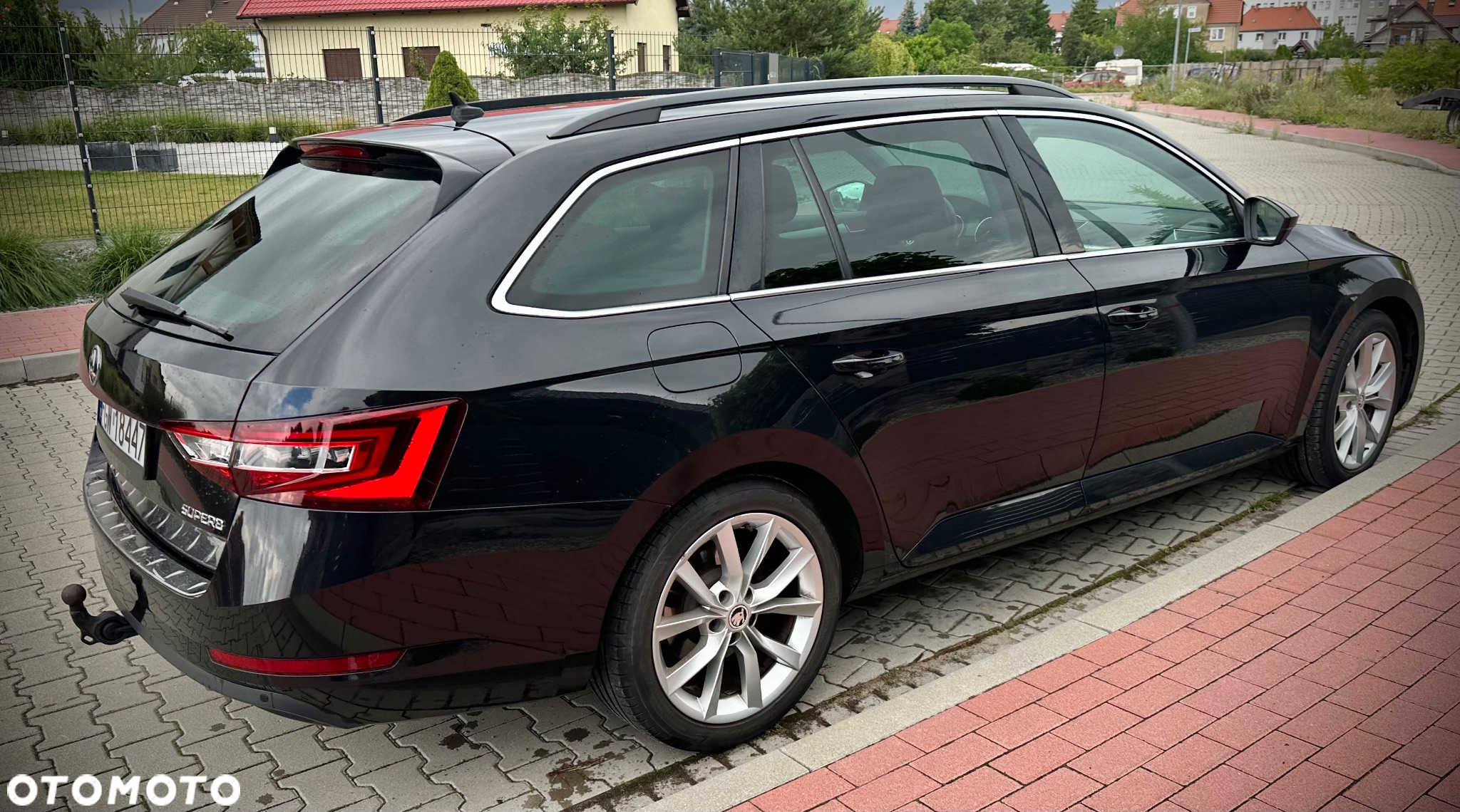 Skoda Superb 2.0 TDI Sportline DSG - 6
