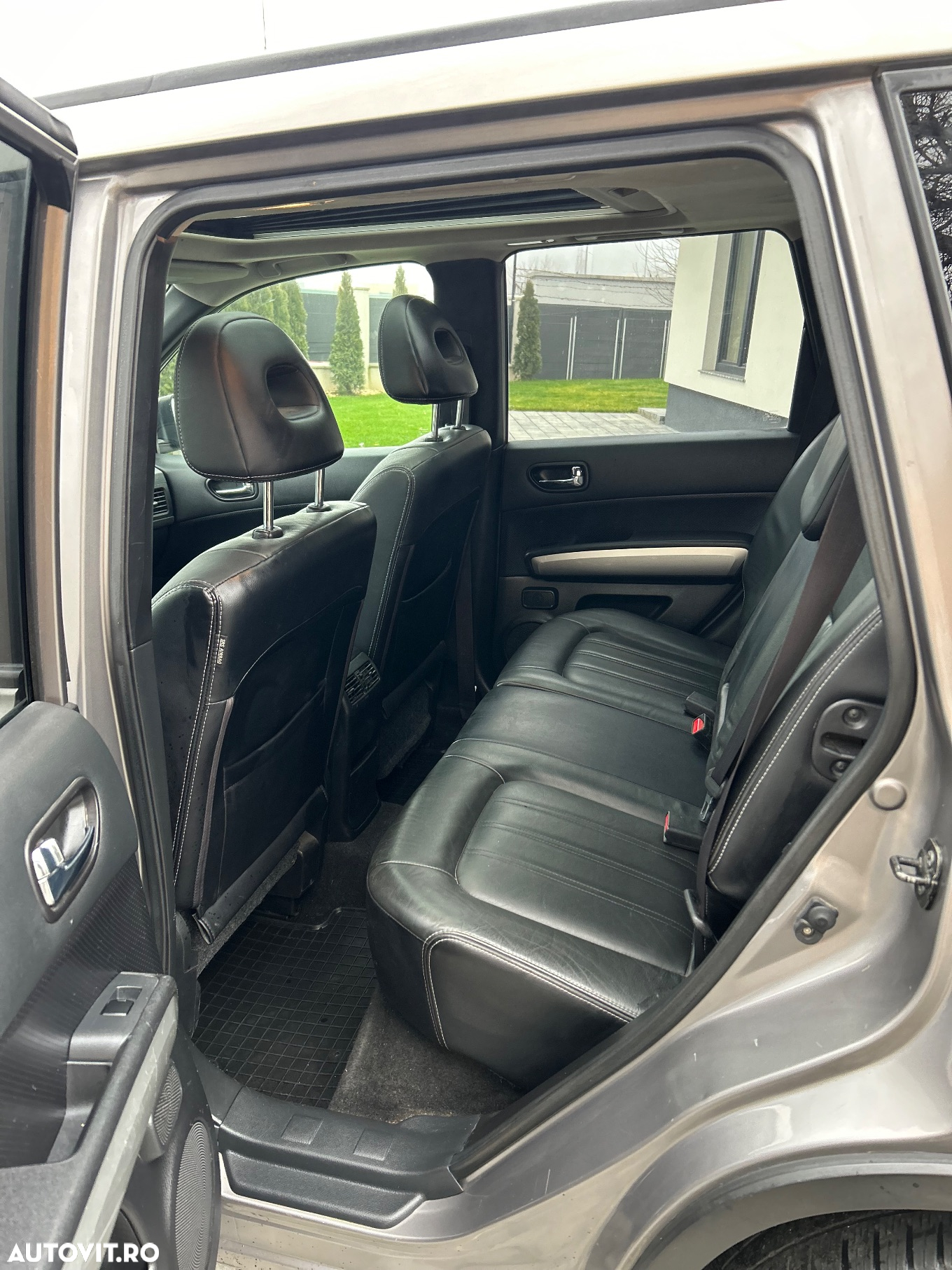 Nissan X-Trail - 12