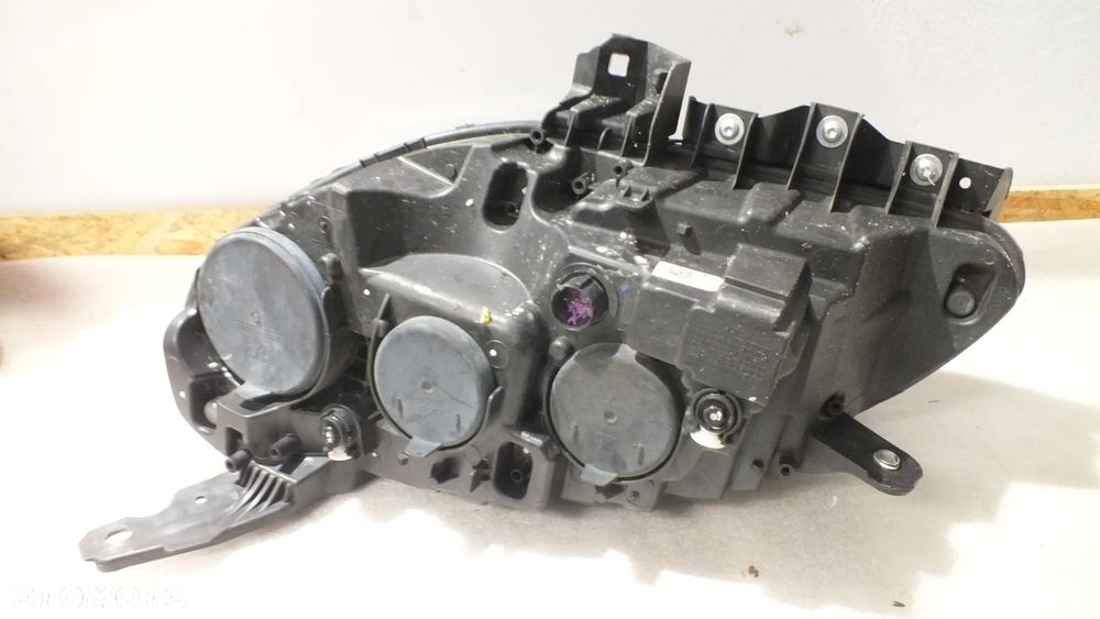Lampa przednia prawa Fiat Doblo II Lift - 6