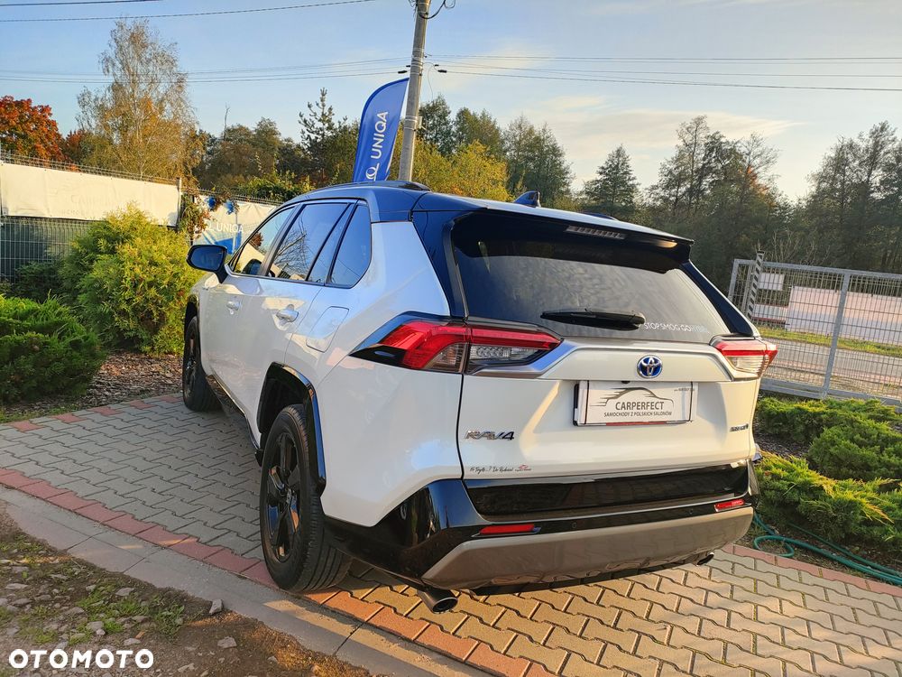 Toyota RAV4 - 5