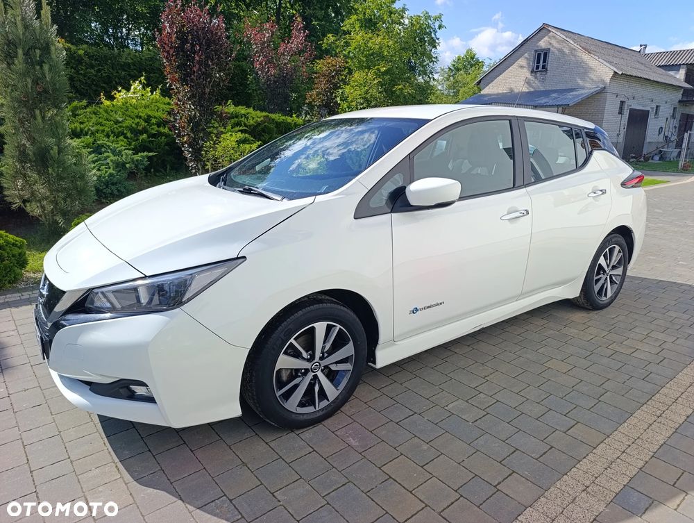Nissan Leaf 40kWh N-Connecta - 9