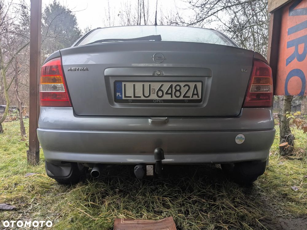 Opel Astra - 16