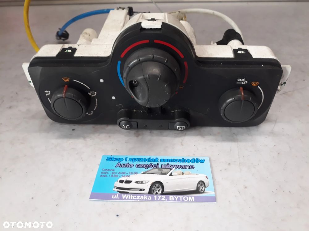 PANEL KLIMATYZACJI RENAULT CLIO III  1,5 DCI  2011r  030967W - 1