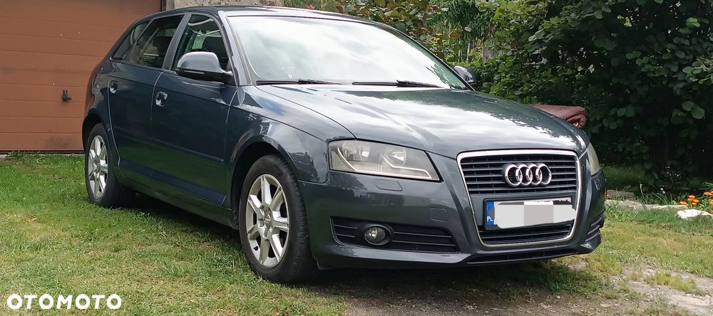 Audi A3 Sportback 2.0 TDI DPF Ambiente - 2