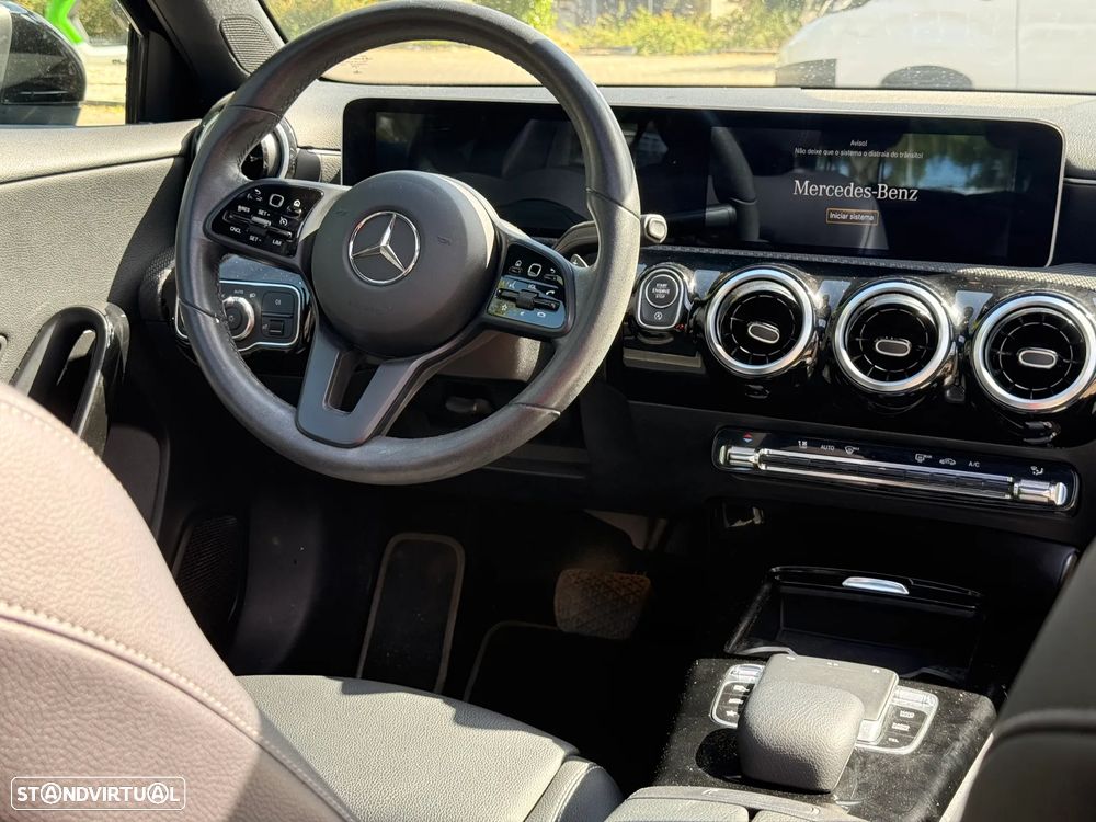 Mercedes-Benz A 180 d Style Plus Aut. - 14