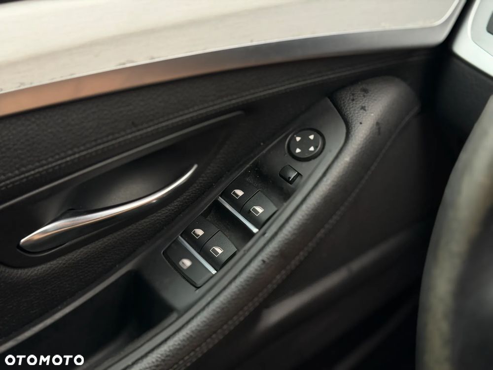 BMW Seria 5 - 14