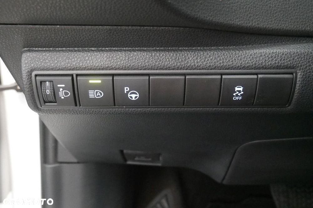 Toyota Corolla 1.8 Hybrid Comfort - 27