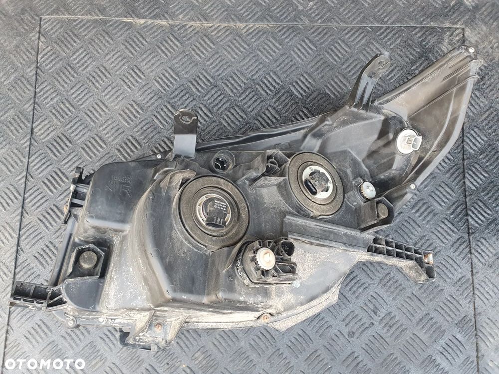 TOYOTA LAND CRUISER 150 2009-12 REFLEKTOR PRAWY  ZWYKŁY LAMPA PRAWA - 3