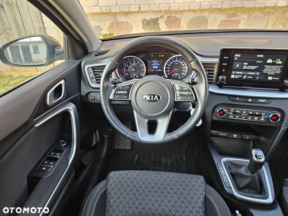 Kia Ceed 1.4 T-GDI M - 15