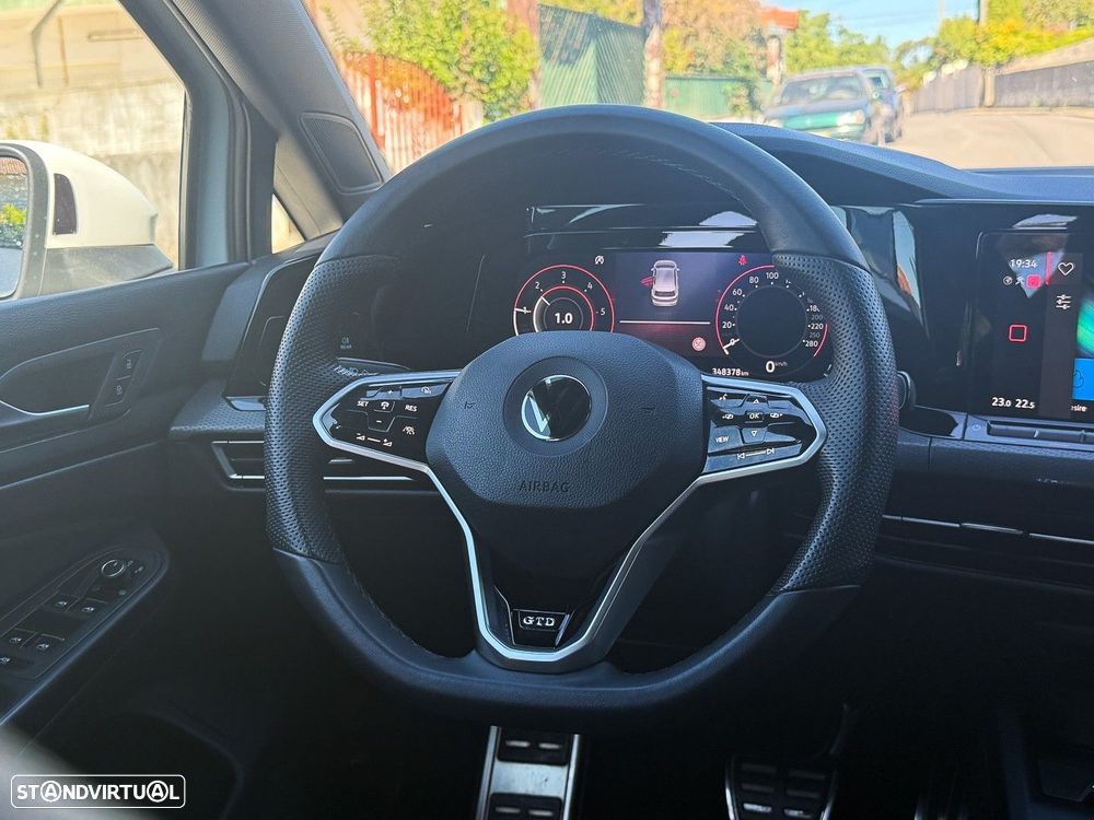 VW Golf 2.0 TDI GTD DSG - 20