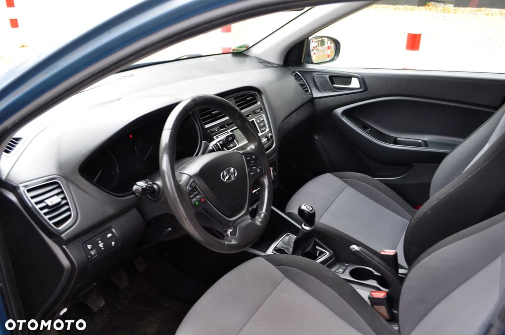 Hyundai i20 - 9