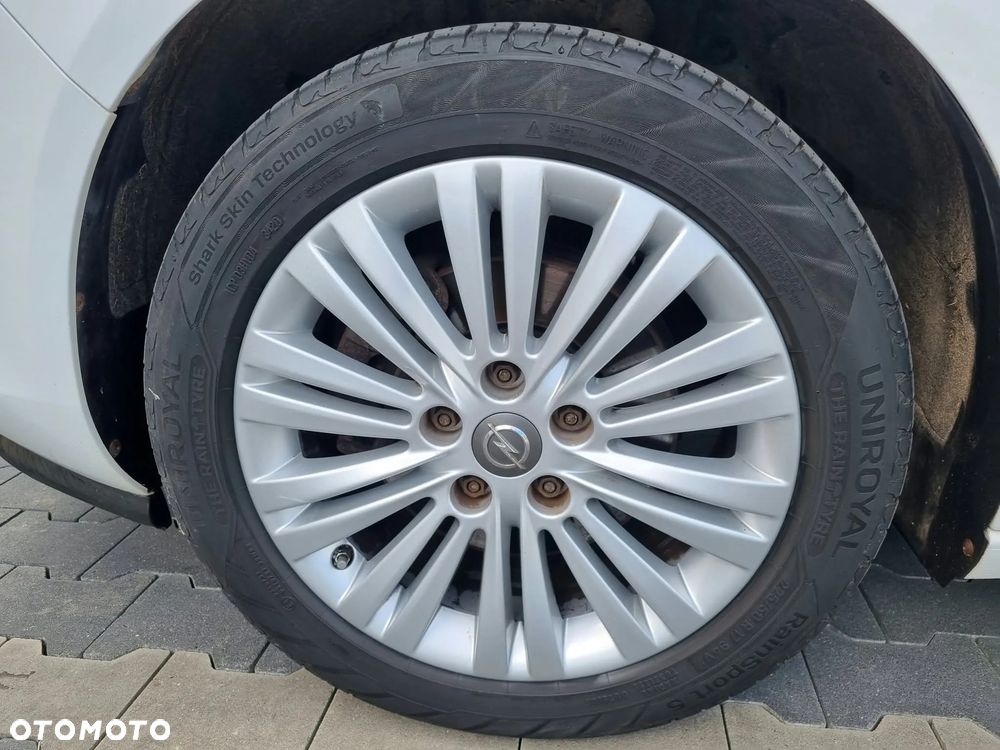Opel Zafira Tourer 1.4 Turbo Innovation - 30