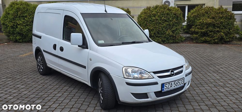 Opel Combo - 4