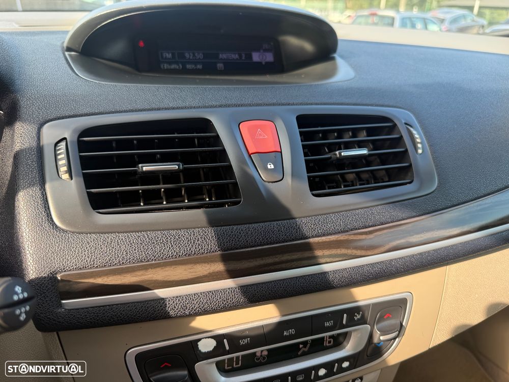 Renault Mégane 1.5 dCi Dynamique S CO2 Champion - 14