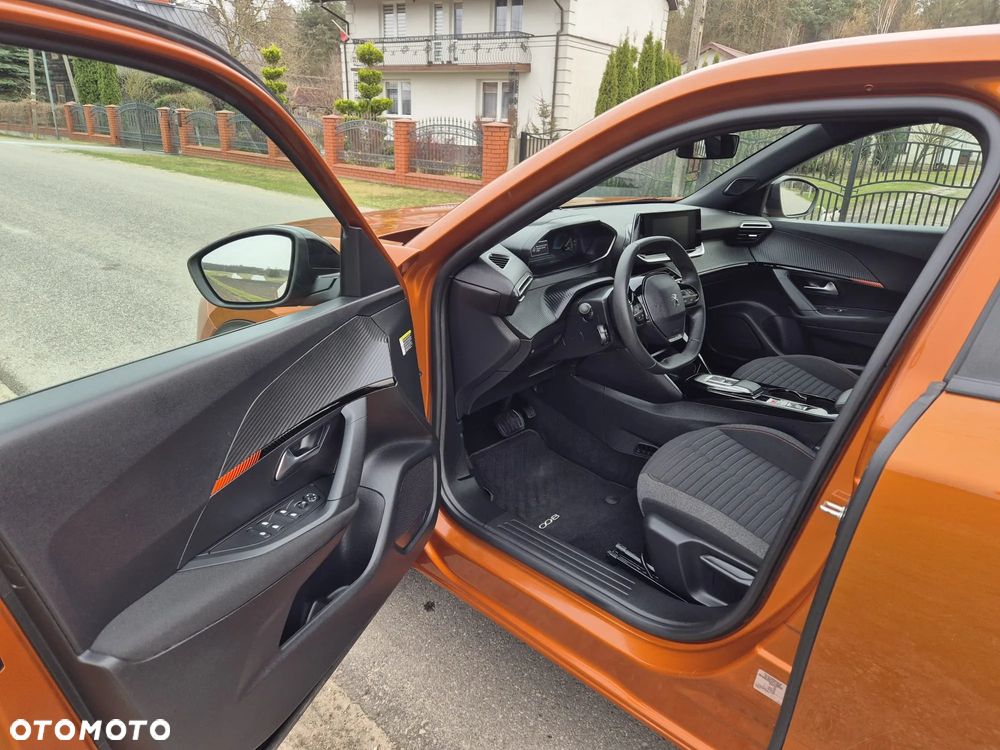 Peugeot 2008 136 Allure - 16