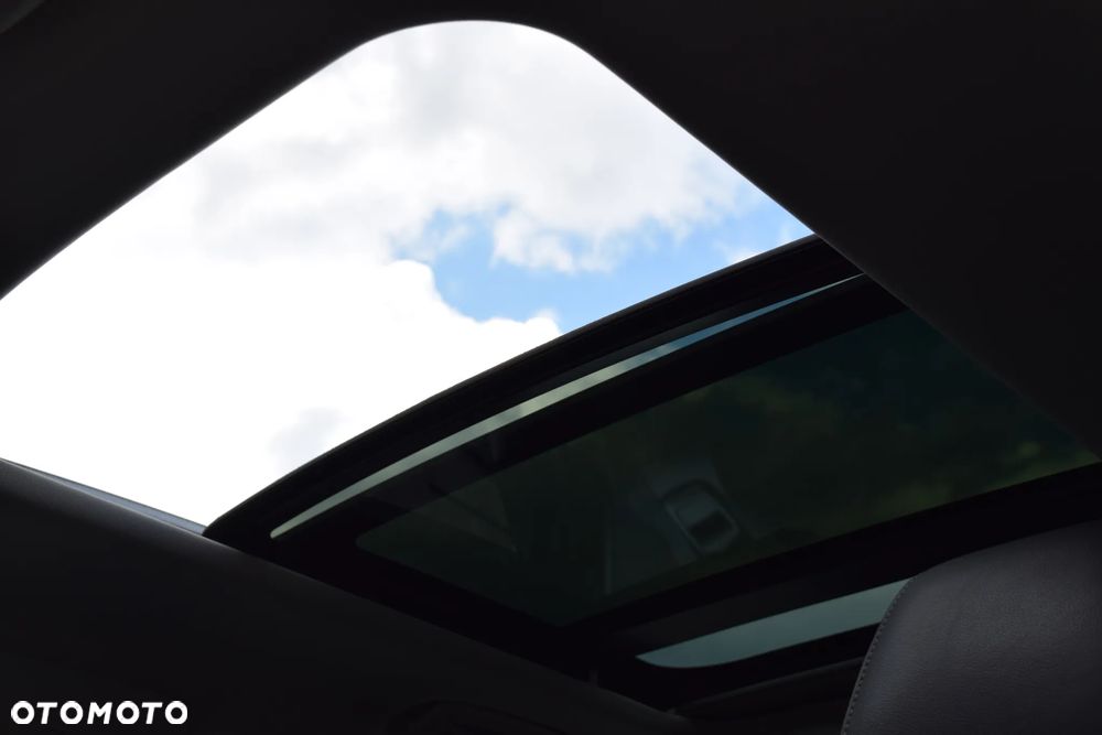 Ford Mondeo SW 2.0 TDCi Titanium PowerShift - 22