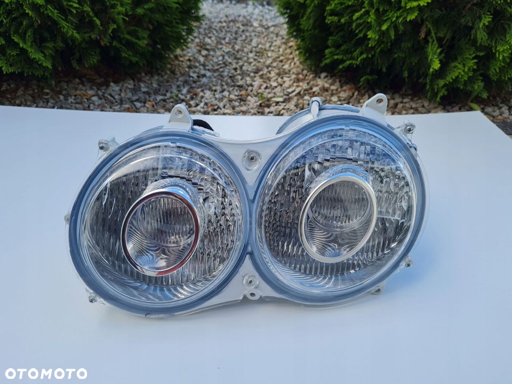 bugatti veyron lampa tył led ameryka 5b0945096 usa super sport - 3