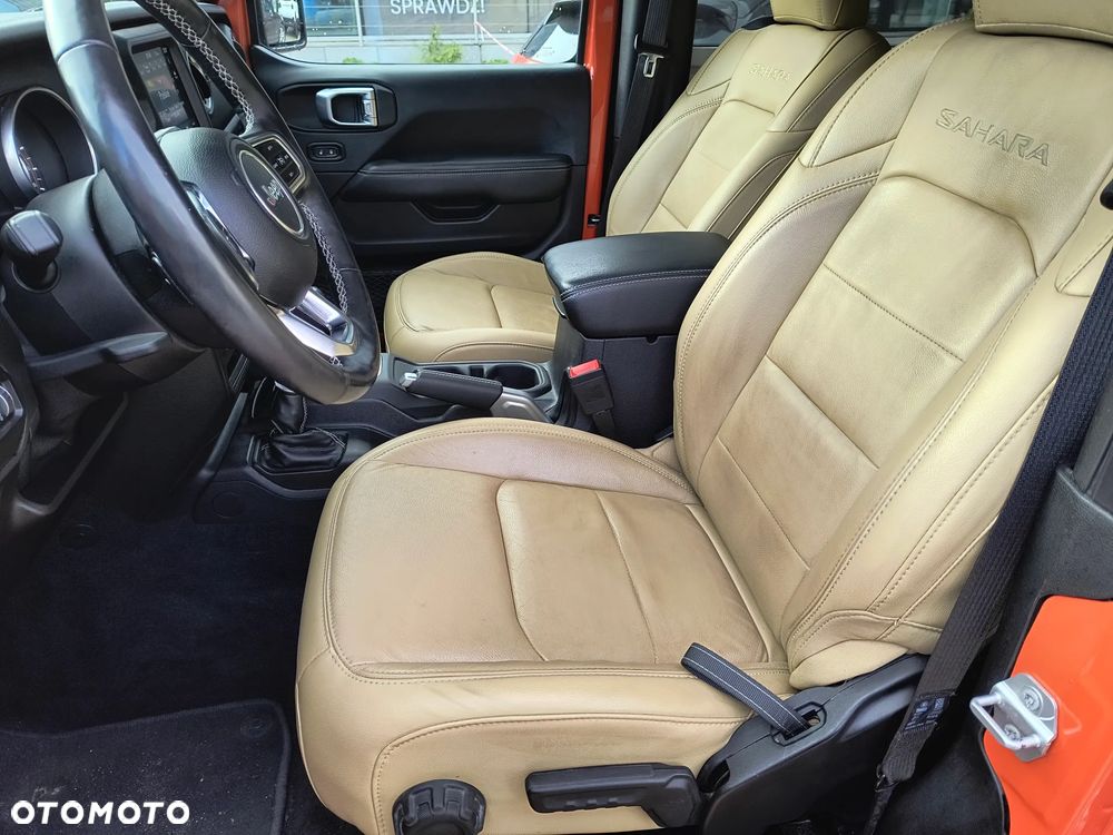 Jeep Wrangler GME 2.0 Turbo Sahara - 9