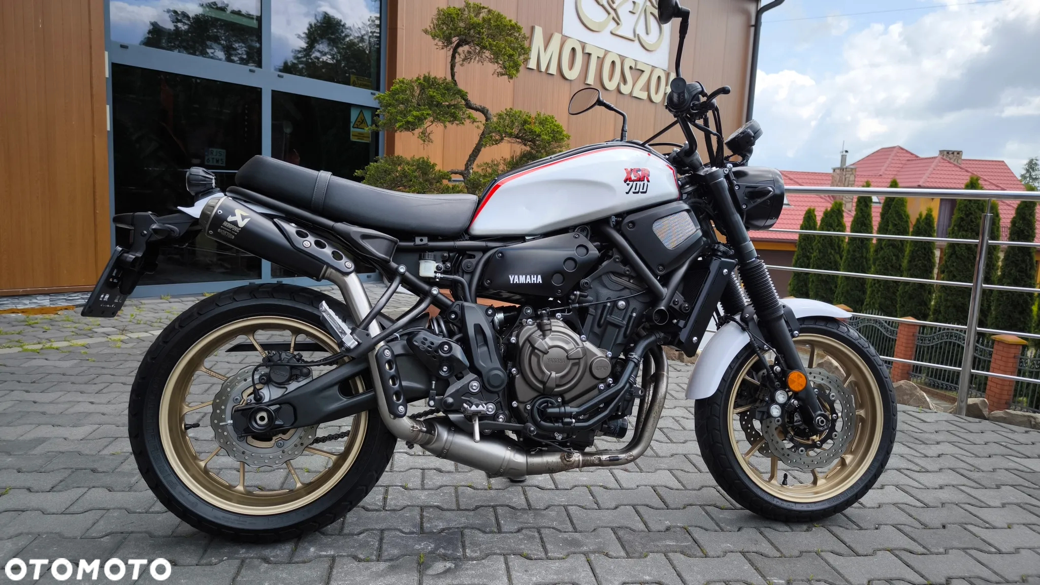 Yamaha XSR - 5