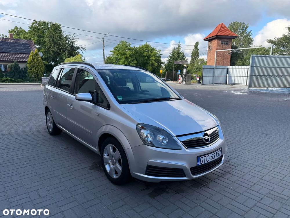 Opel Zafira 1.6 - 7