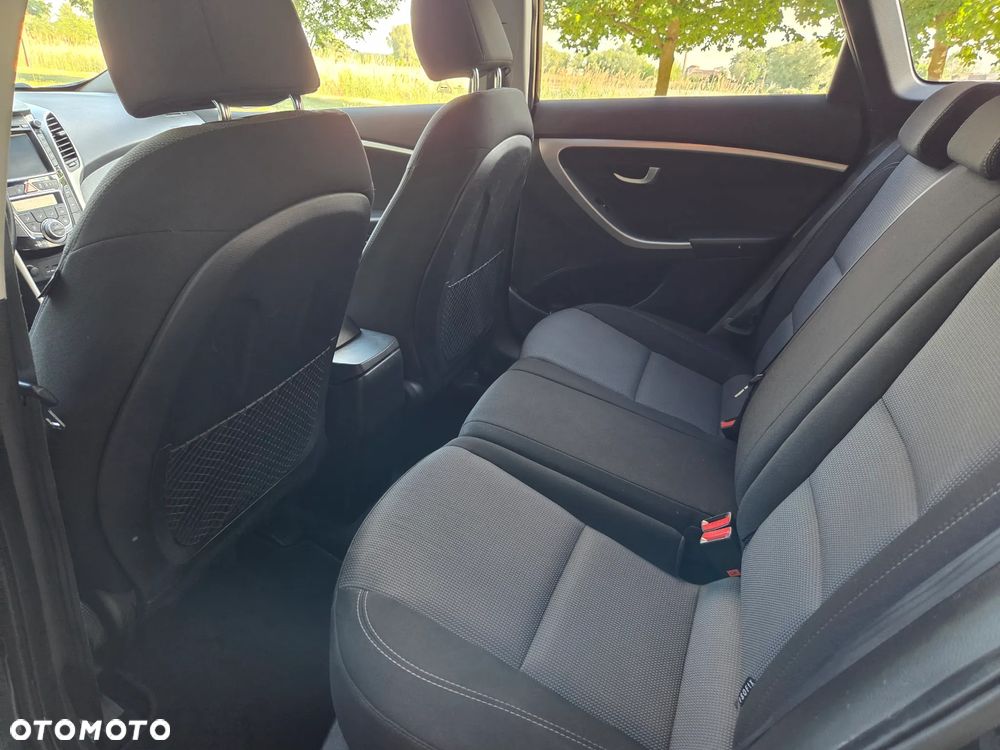 Hyundai i30 - 21