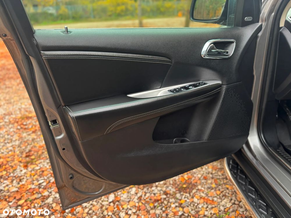 Fiat Freemont 2.0 Multijet 16V DPF Automatik Allrad Urban - 24