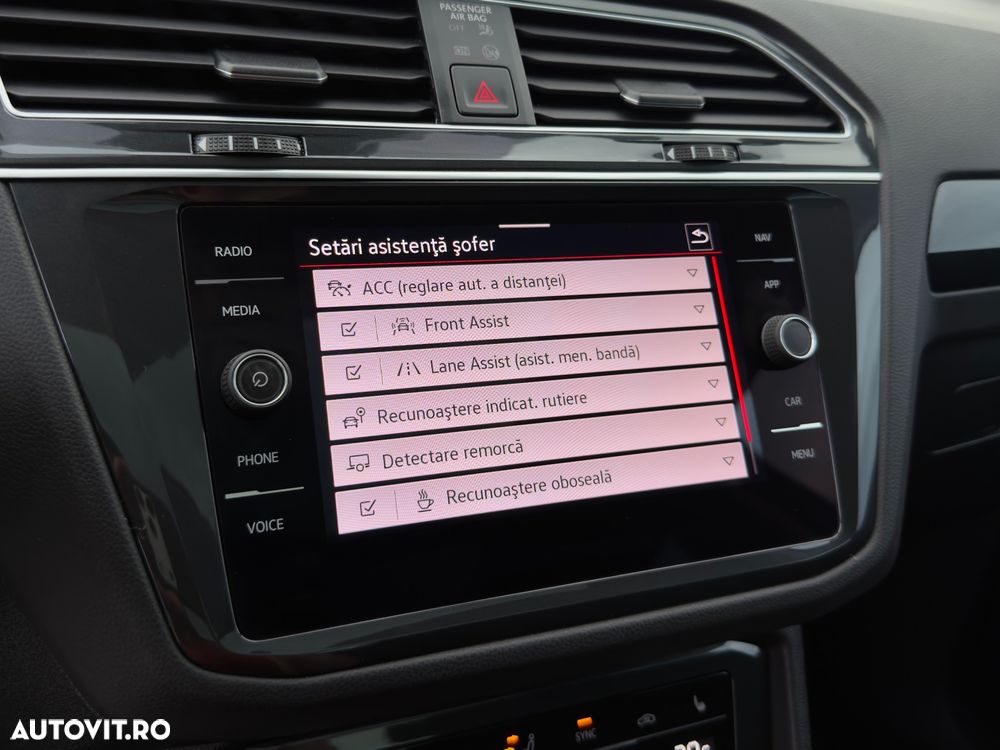 Volkswagen Tiguan 2.0 TDI SCR 4MOTION DSG Elegance - 40