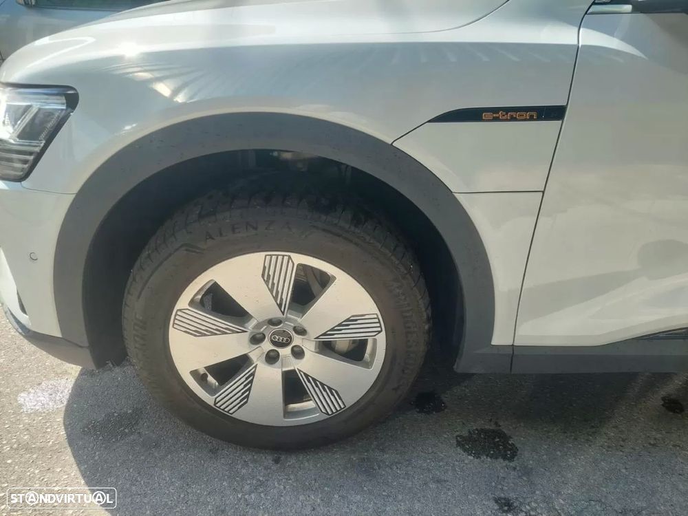 Audi e-tron 50 quattro Advanced - 6