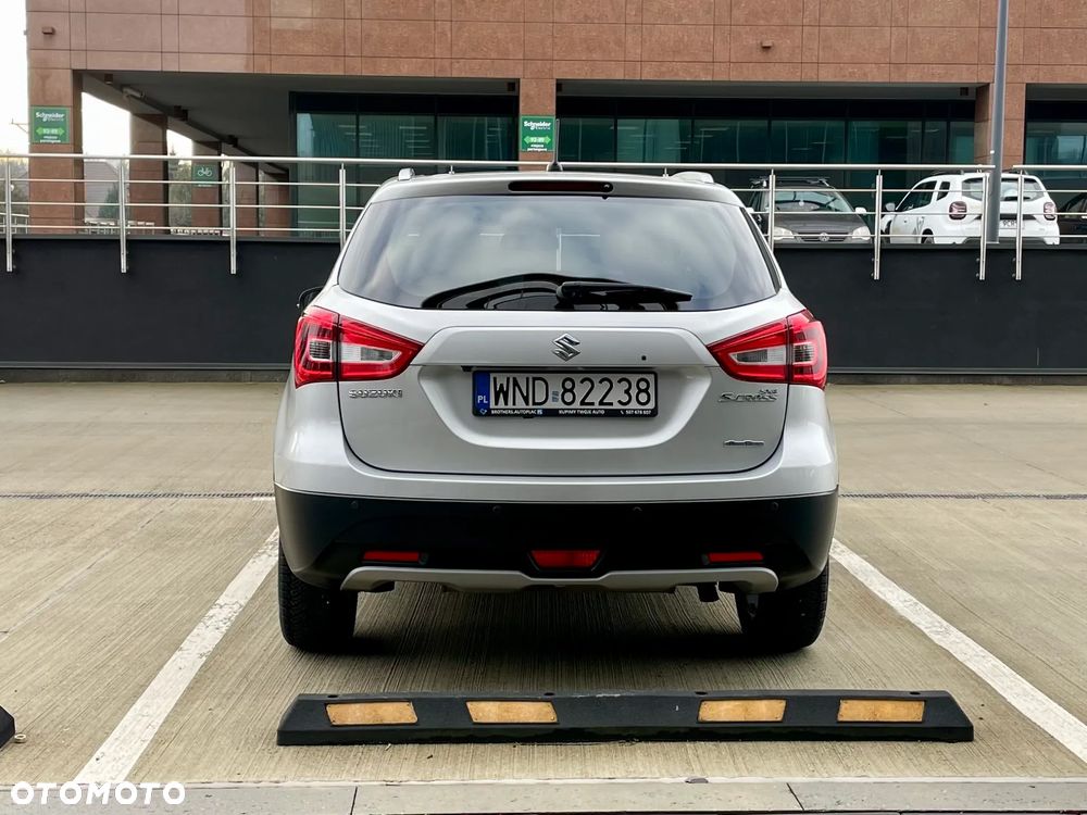 Suzuki SX4 S-Cross 1.4 T Premium 4WD - 6