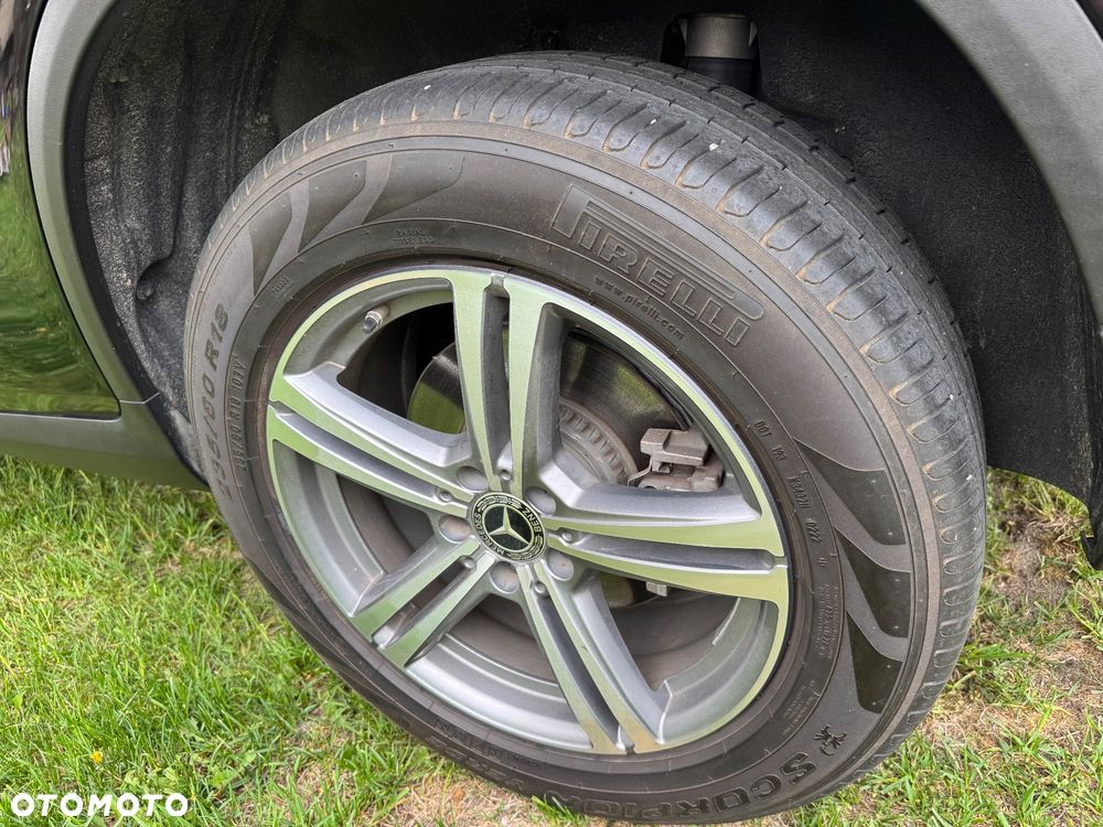 Mercedes-Benz GLC 300 4Matic 9G-TRONIC Exclusive - 34