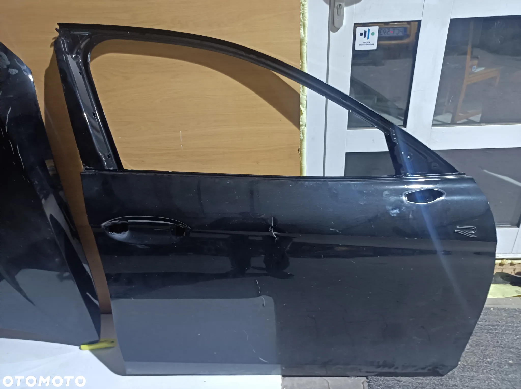 Maska pokrywa silnika drzwi przednie prawe VW Passat B9 24- 3J0831312B 3J0823155 - 6
