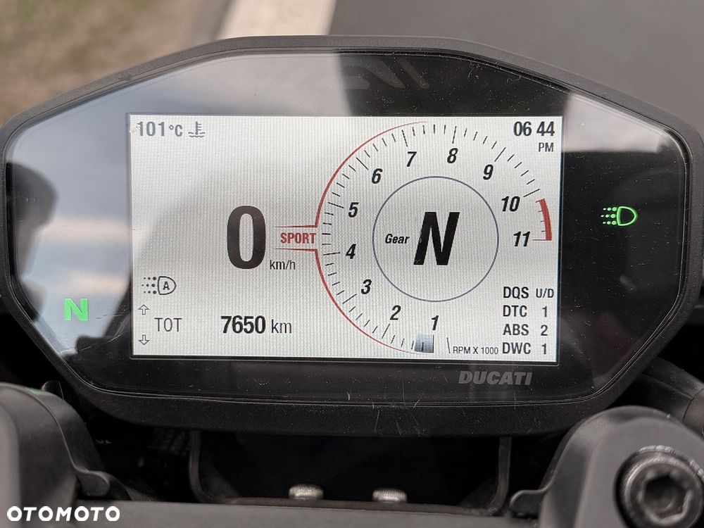 Ducati Hypermotard - 4