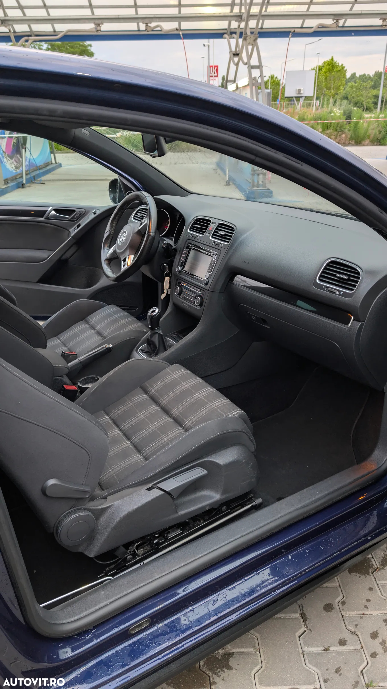 Volkswagen Golf 2.0 DPF GTD - 4