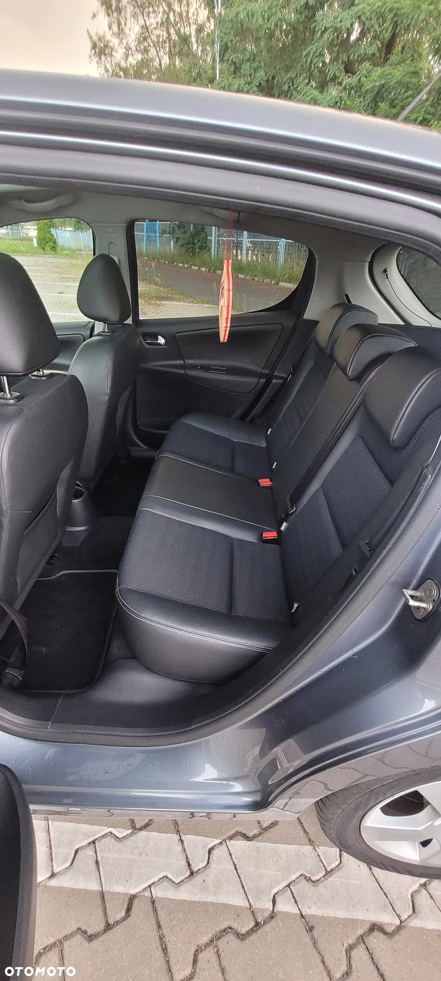 Peugeot 207 1.6 VTi Premium - 13
