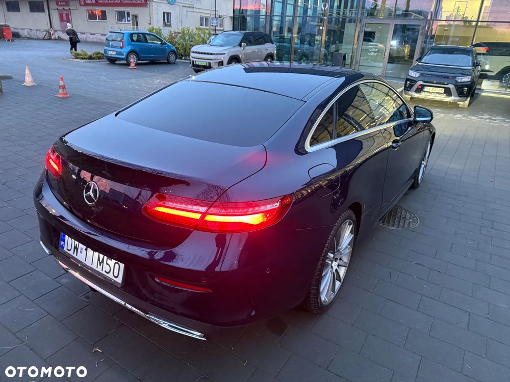 Mercedes-Benz Klasa E 220 d 4-Matic 9G-TRONIC - 10