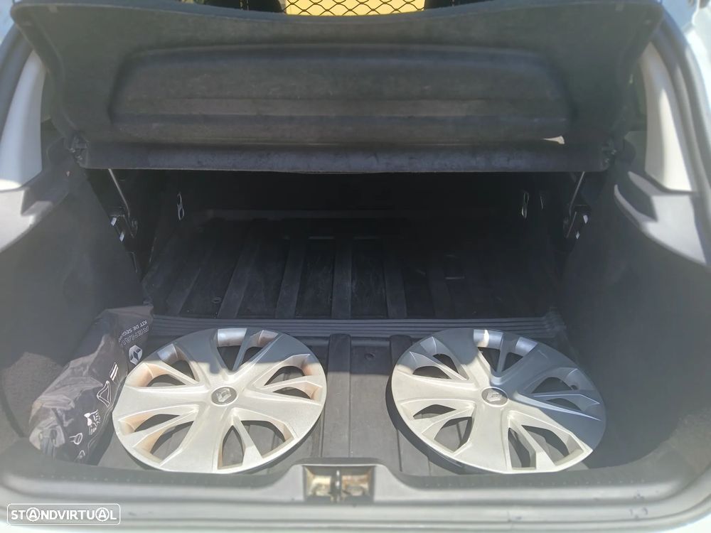 Renault Clio 1.5 dCi Zen - 11