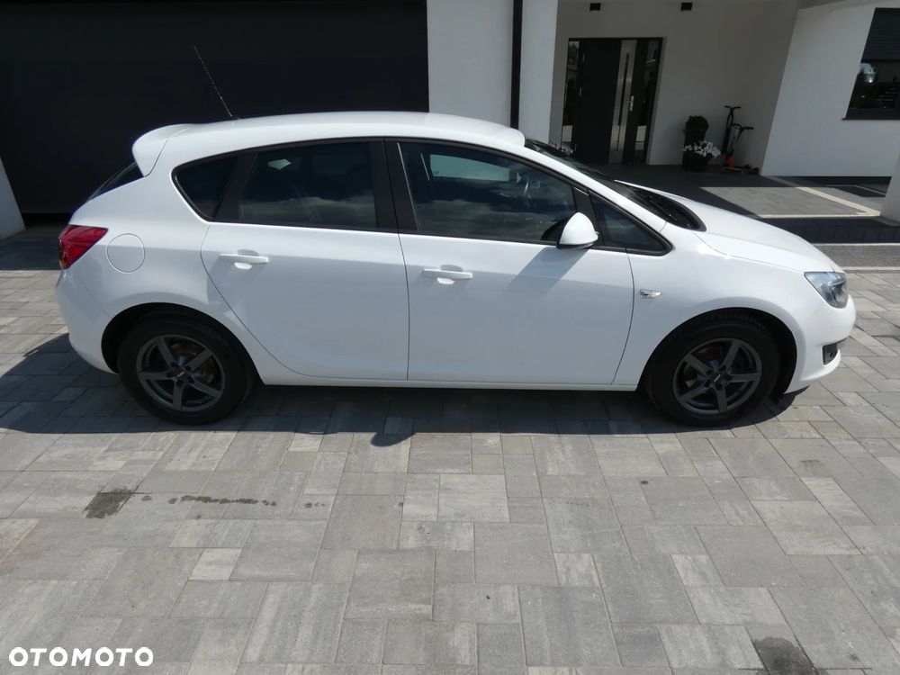 Opel Astra 1.6 Active EU6 - 7