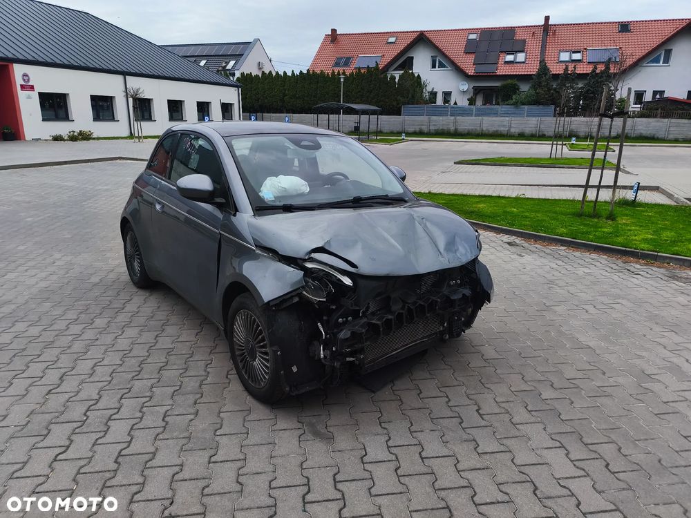 Fiat 500e 42kWh ICON - 7