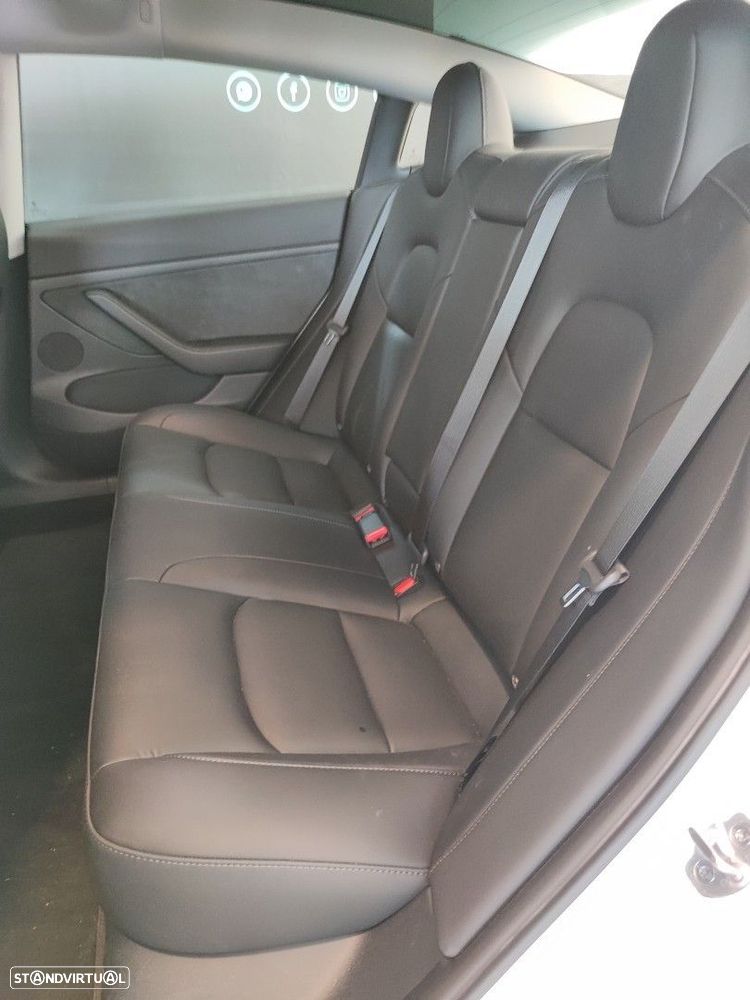 Tesla Model 3 Standard Range Plus RWD - 11