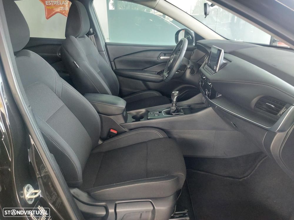 Nissan Qashqai 1.3 DIG-T N-Connecta - 37