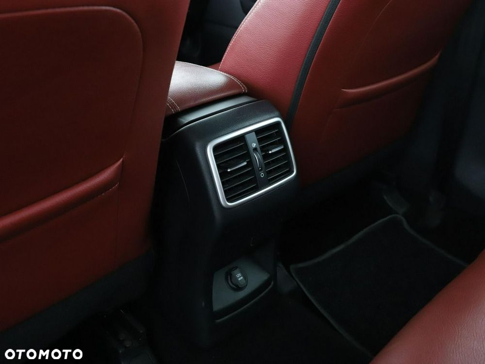 Kia Sportage 1.6 GDI L Business Line Plus 2WD - 34