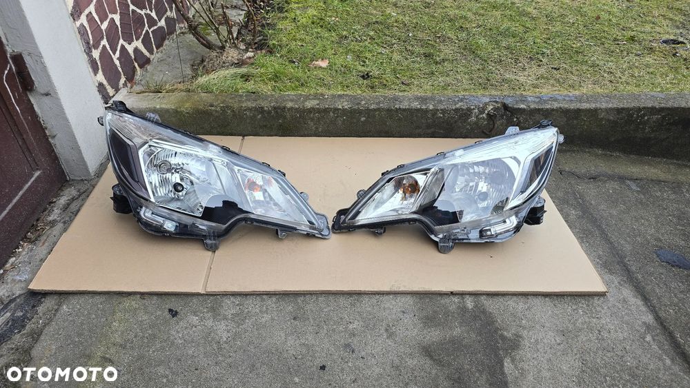 Mitsubishi Space Star II Lift 20-25 Lampa Przód LR Komplet EU Oryginał - 1
