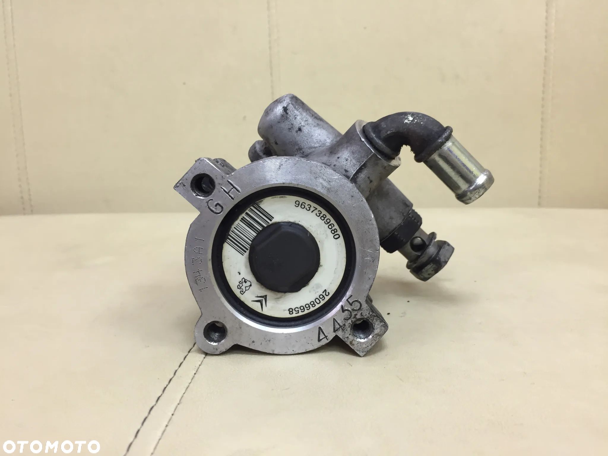 POMPA WSPOMAGANIA PEUGEOT 106 / CITROEN SAXO 9637379680 / 26086658 - 1