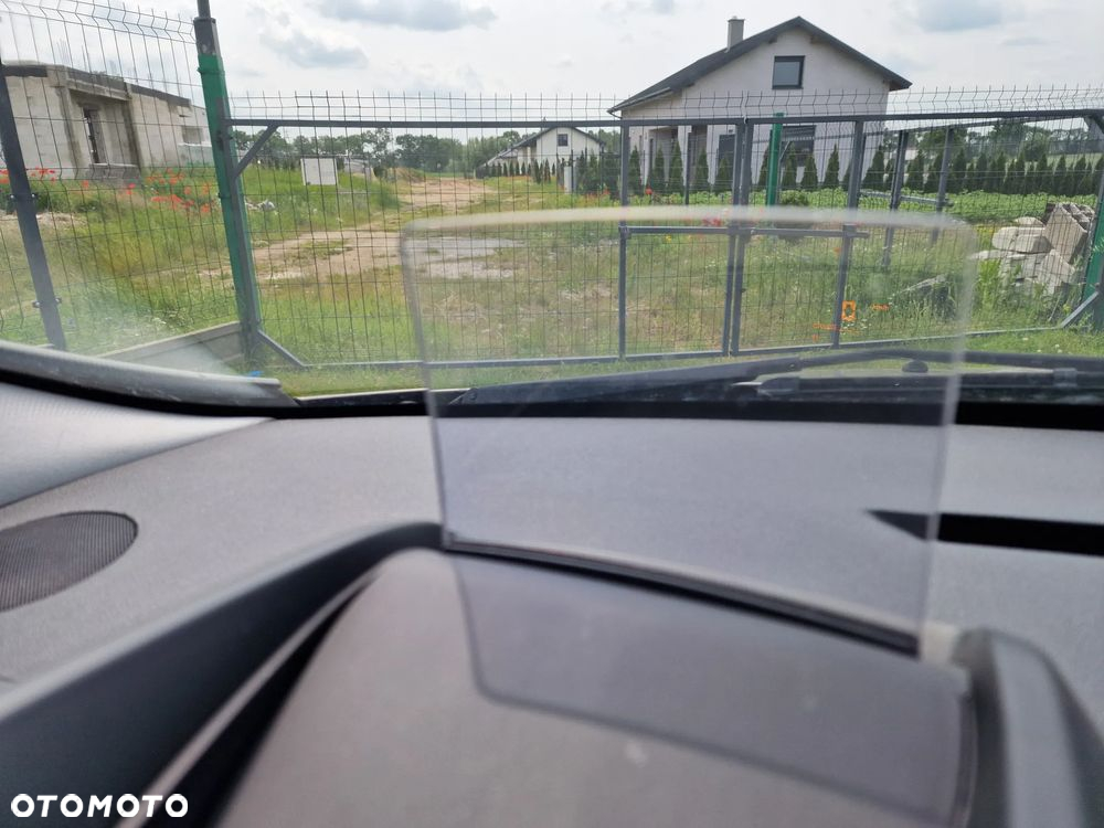 Peugeot 3008 2.0 HDi Premium - 23