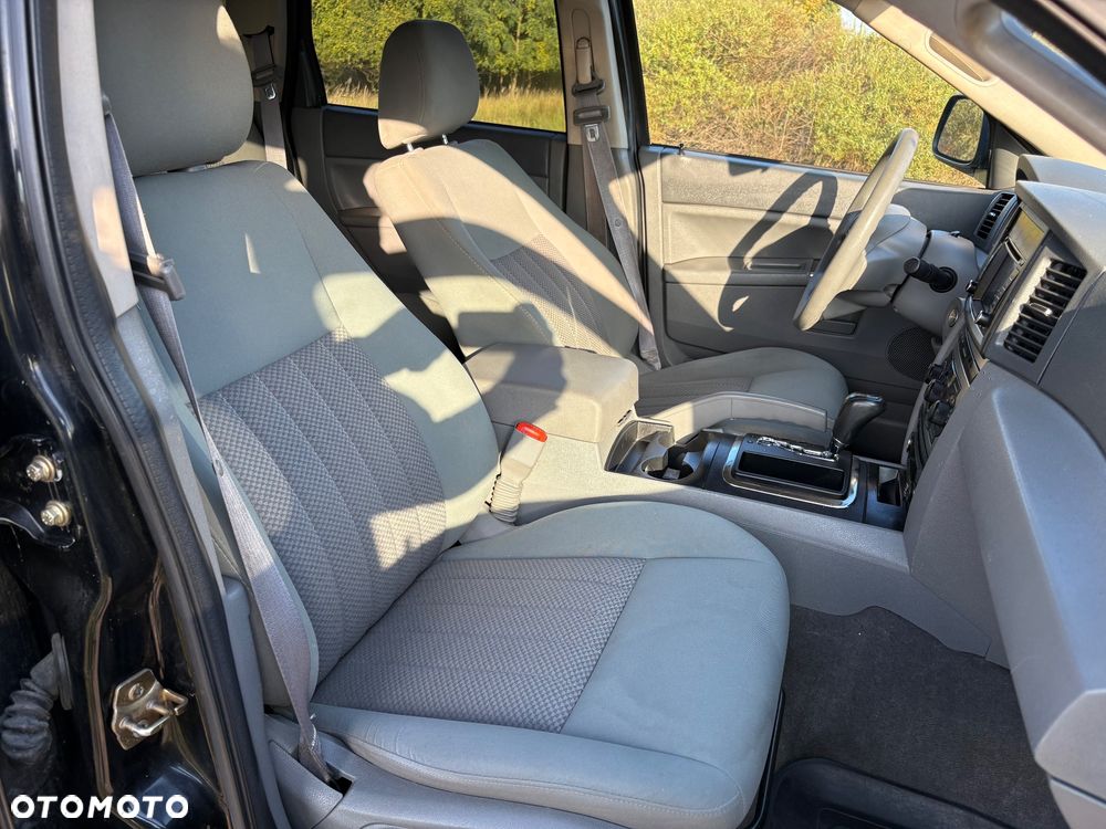 Jeep Grand Cherokee - 18
