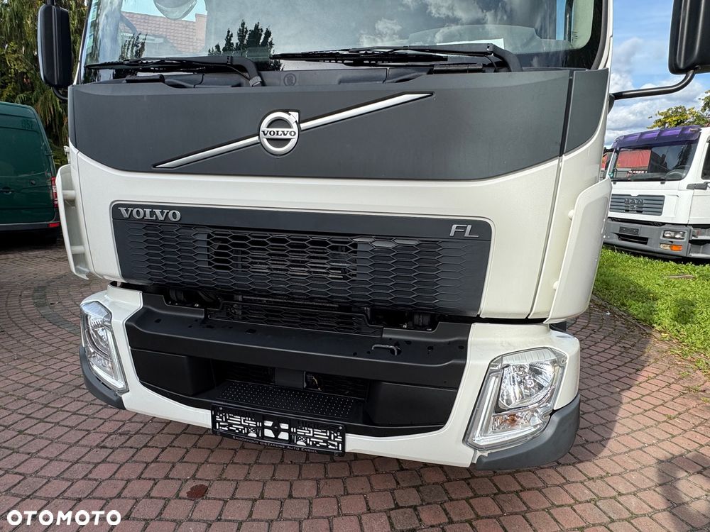 Volvo FL 250 WYWROTKA - 19