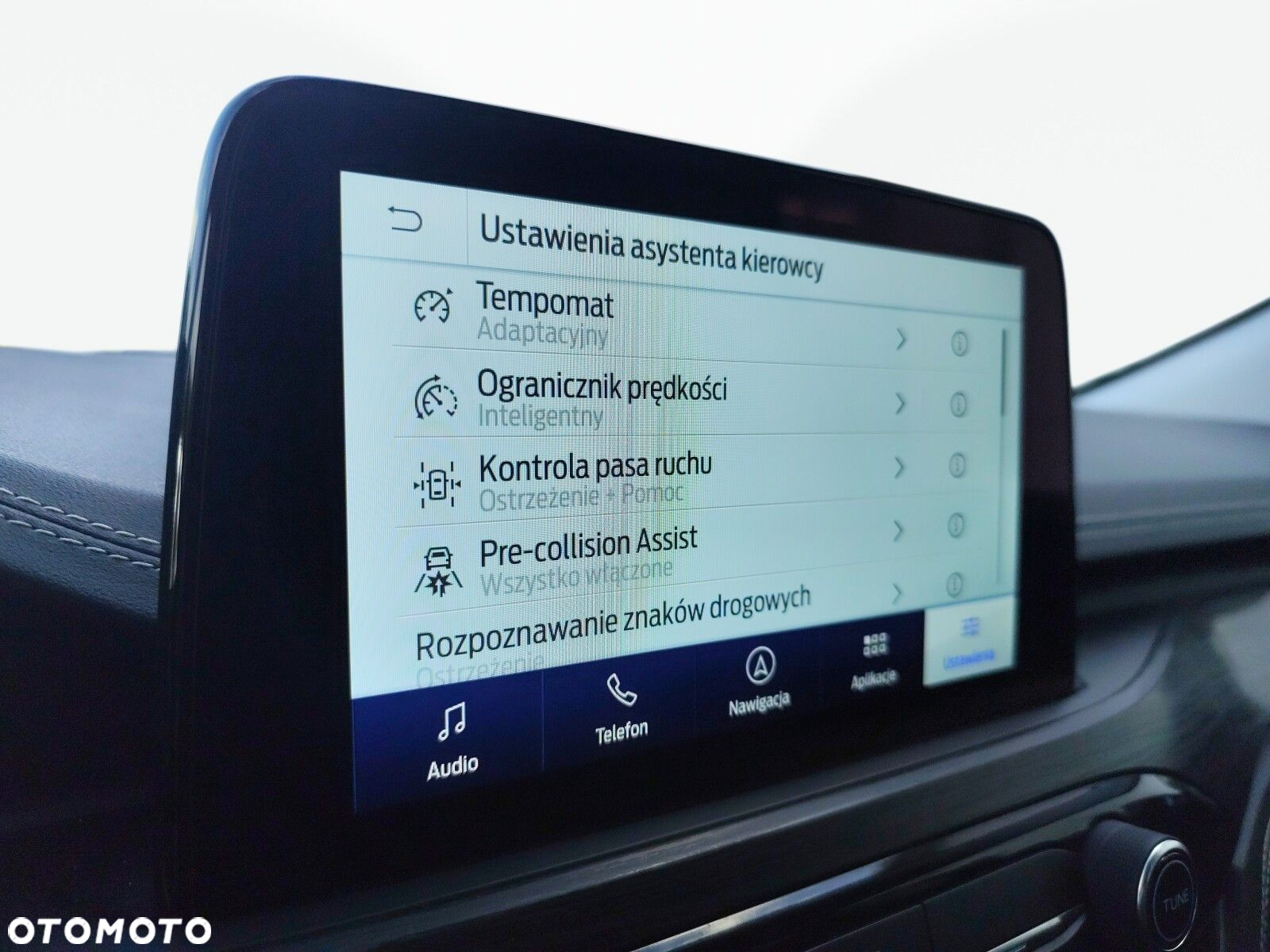 Ford Kuga - 37